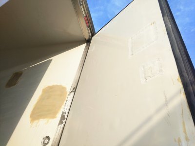 冷藏車的價格有區(qū)別，原來是在材料上動了手腳